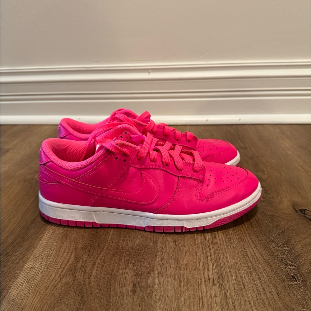 Nike Dunk Low Hyper Pink Women’s Size 10